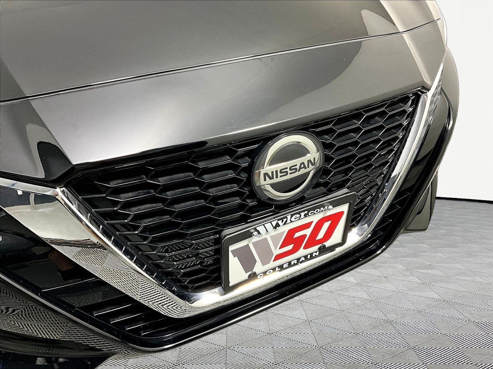 Used 2022 Nissan Altima 2.5 SR FWD image 32