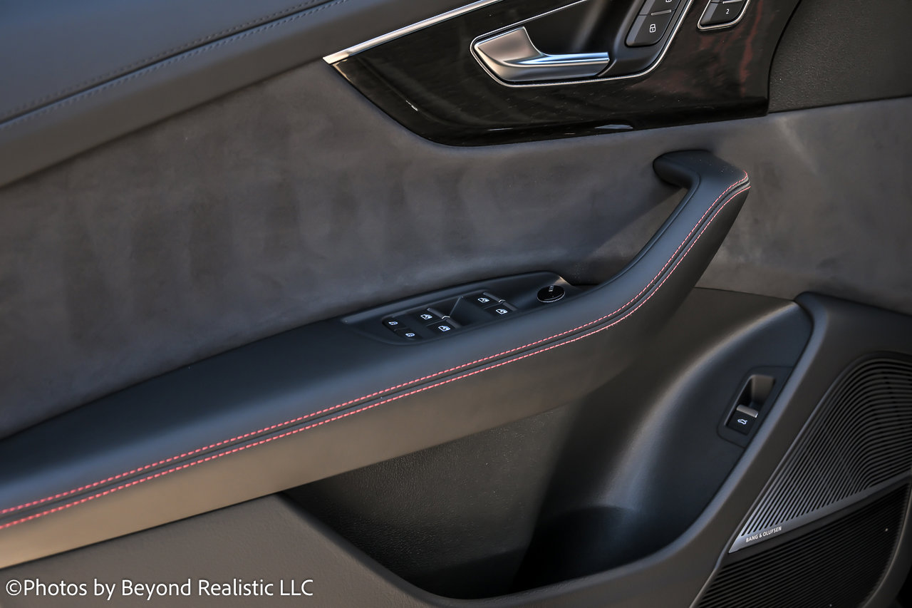 Used 2023 Audi RS Q8 image 20