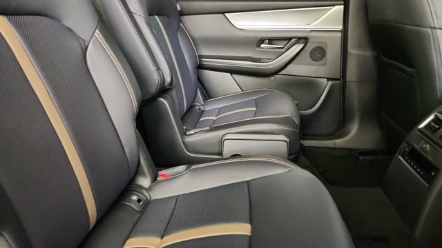 New 2026 MAZDA CX-90 Plug-In Hybrid w/ Premium Plus AWD/4WD image 34