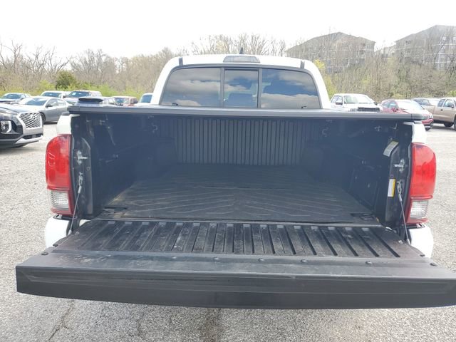 Used 2021 Toyota Tacoma SR w/ SR Convenience Package image 10