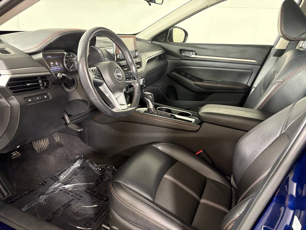 Used 2024 Nissan Altima 2.5 SR FWD image 22