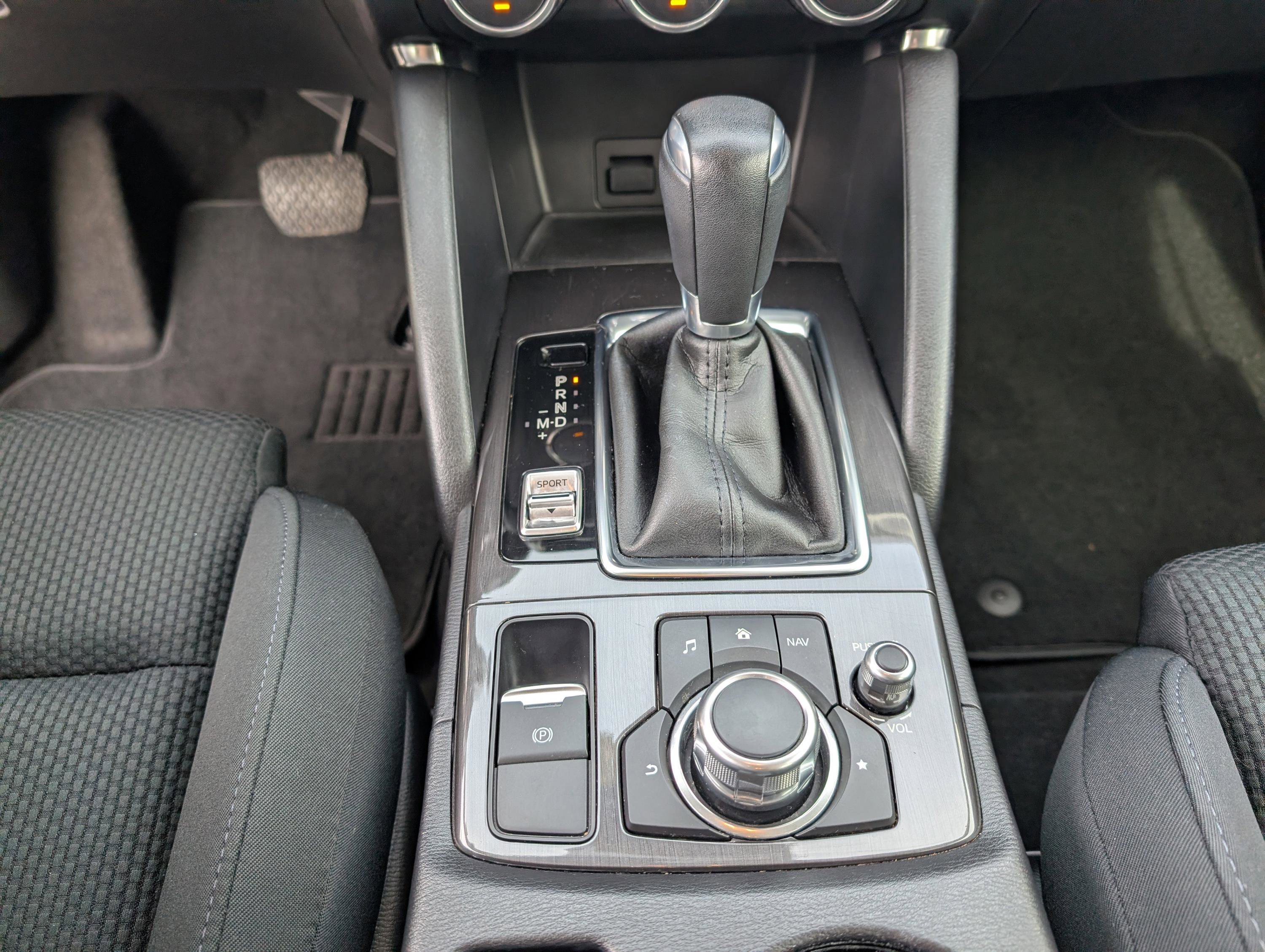 Used 2016 MAZDA CX-5 Touring image 16