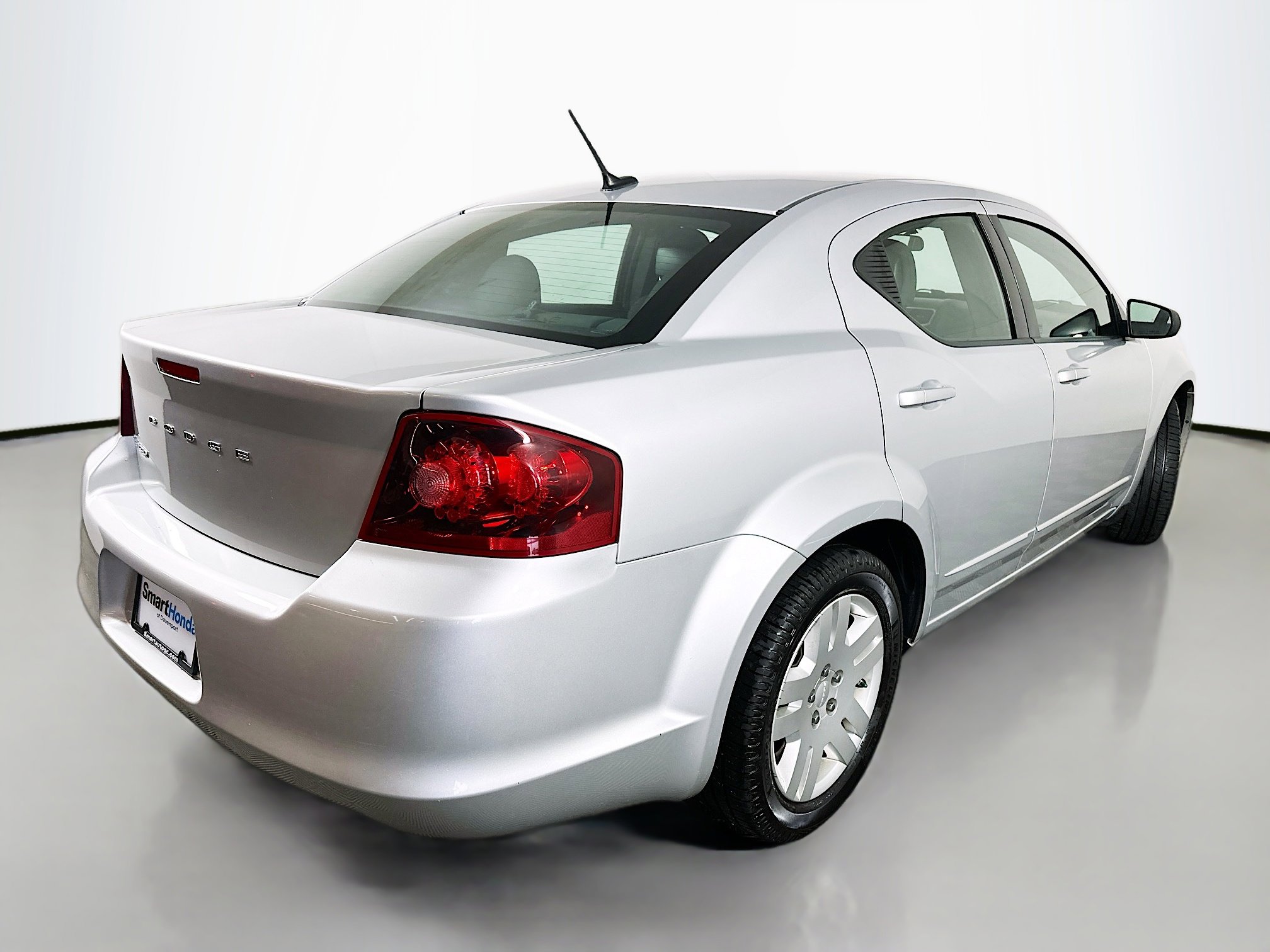 Used 2011 Dodge Avenger Express image 7