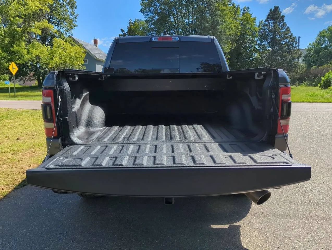 Used 2019 RAM 1500 Rebel w/ Rebel Level 2 Equipment Group AWD/4WD image 23