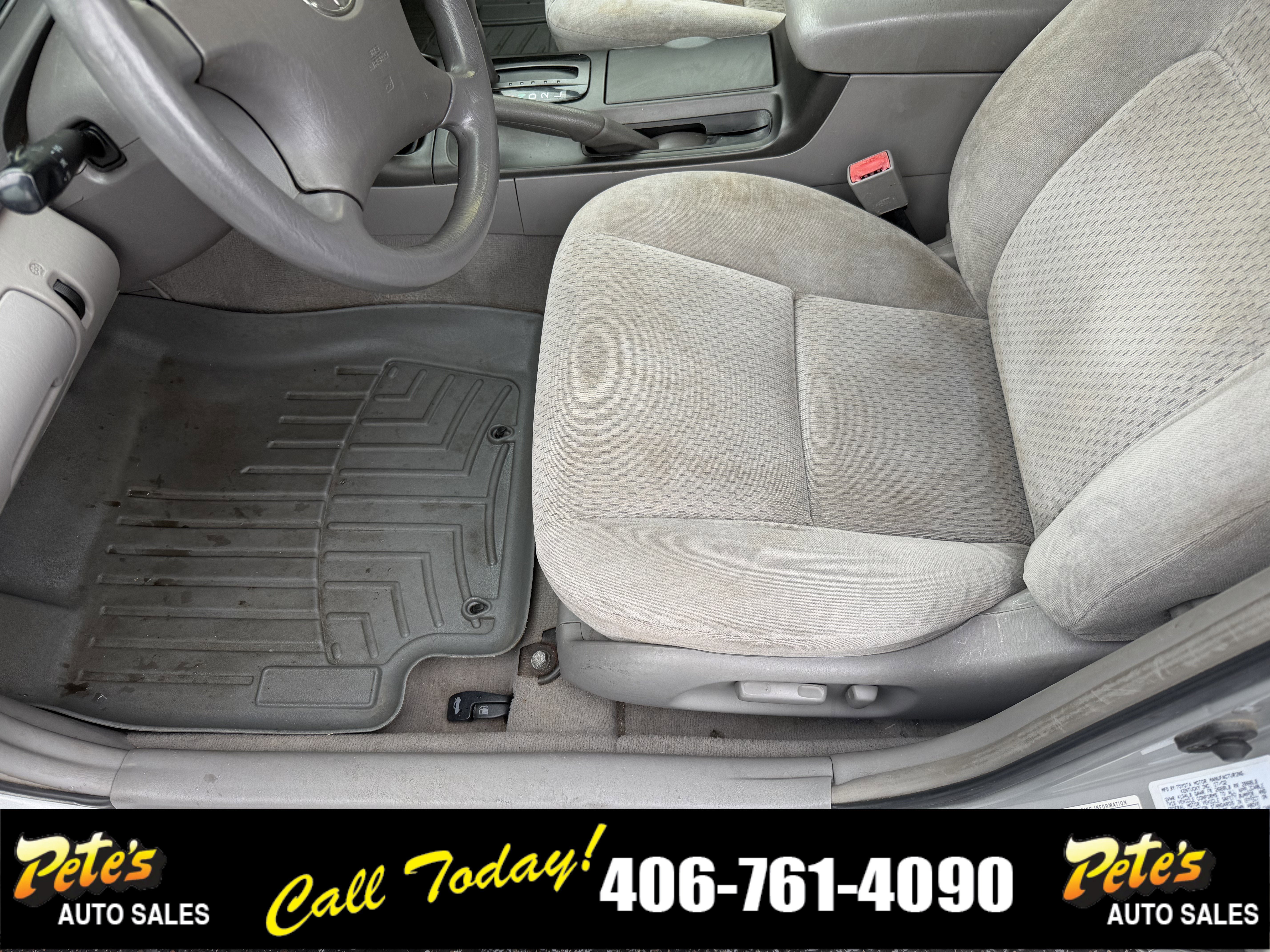Used 2002 Toyota Camry SE FWD image 15