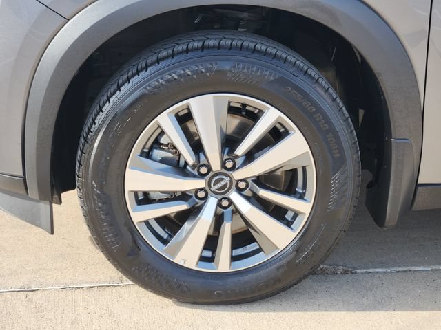 Used 2025 Nissan Pathfinder SL FWD image 18
