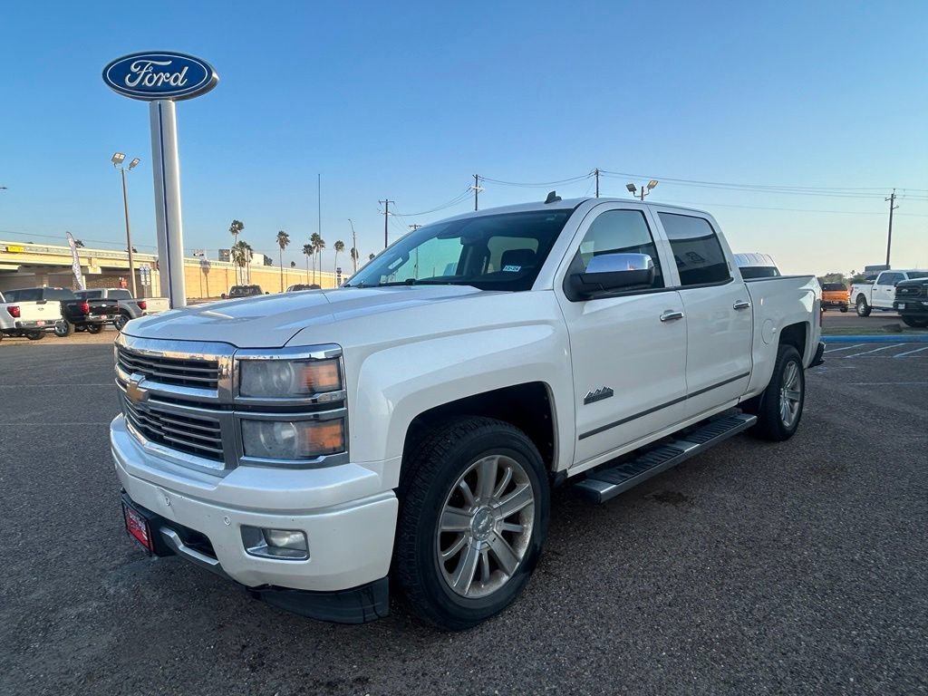 Used 2014 Chevrolet Silverado 1500 High Country w/ High Country Premium Package AWD/4WD image 3