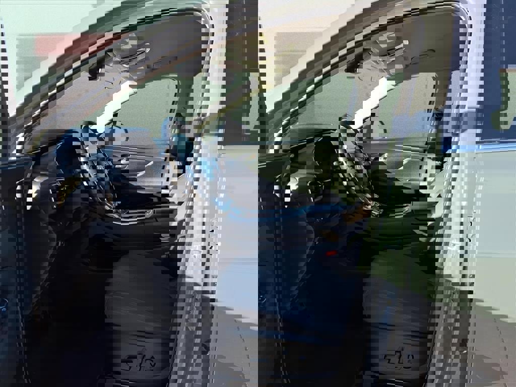 Used 2023 Hyundai Santa Fe SEL image 16