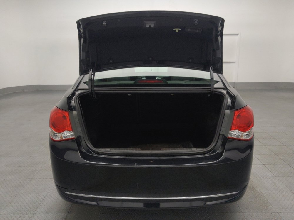 Used 2016 Chevrolet Cruze LT w/ Sun, Sound and Sport Package image 29