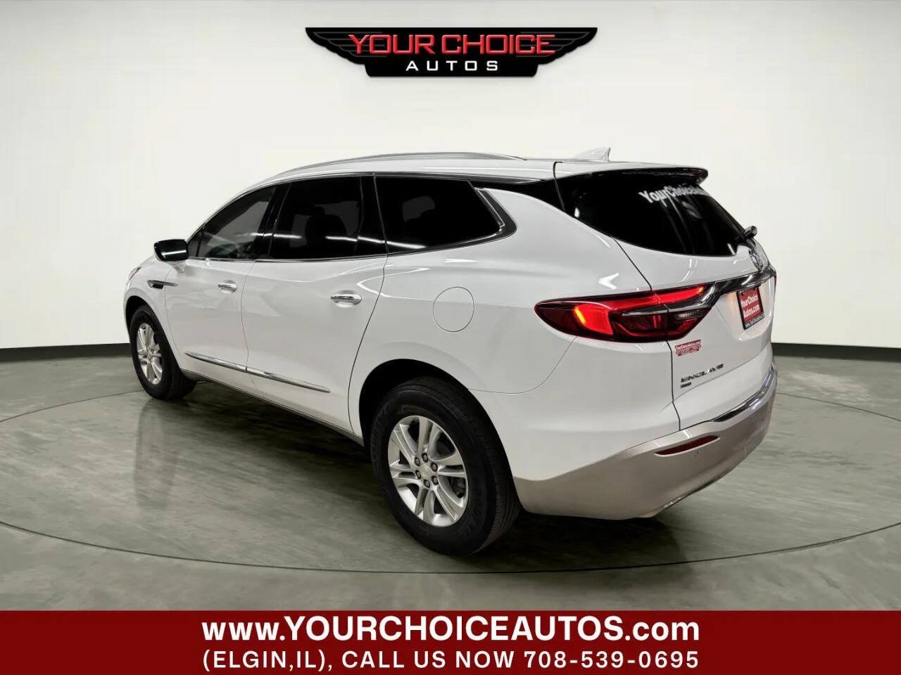 Used 2021 Buick Enclave Essence w/ Sound and Sites Package AWD/4WD image 3