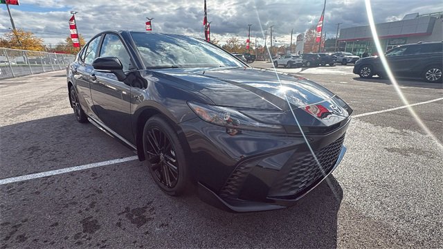 New 2026 Toyota Camry SE image 7