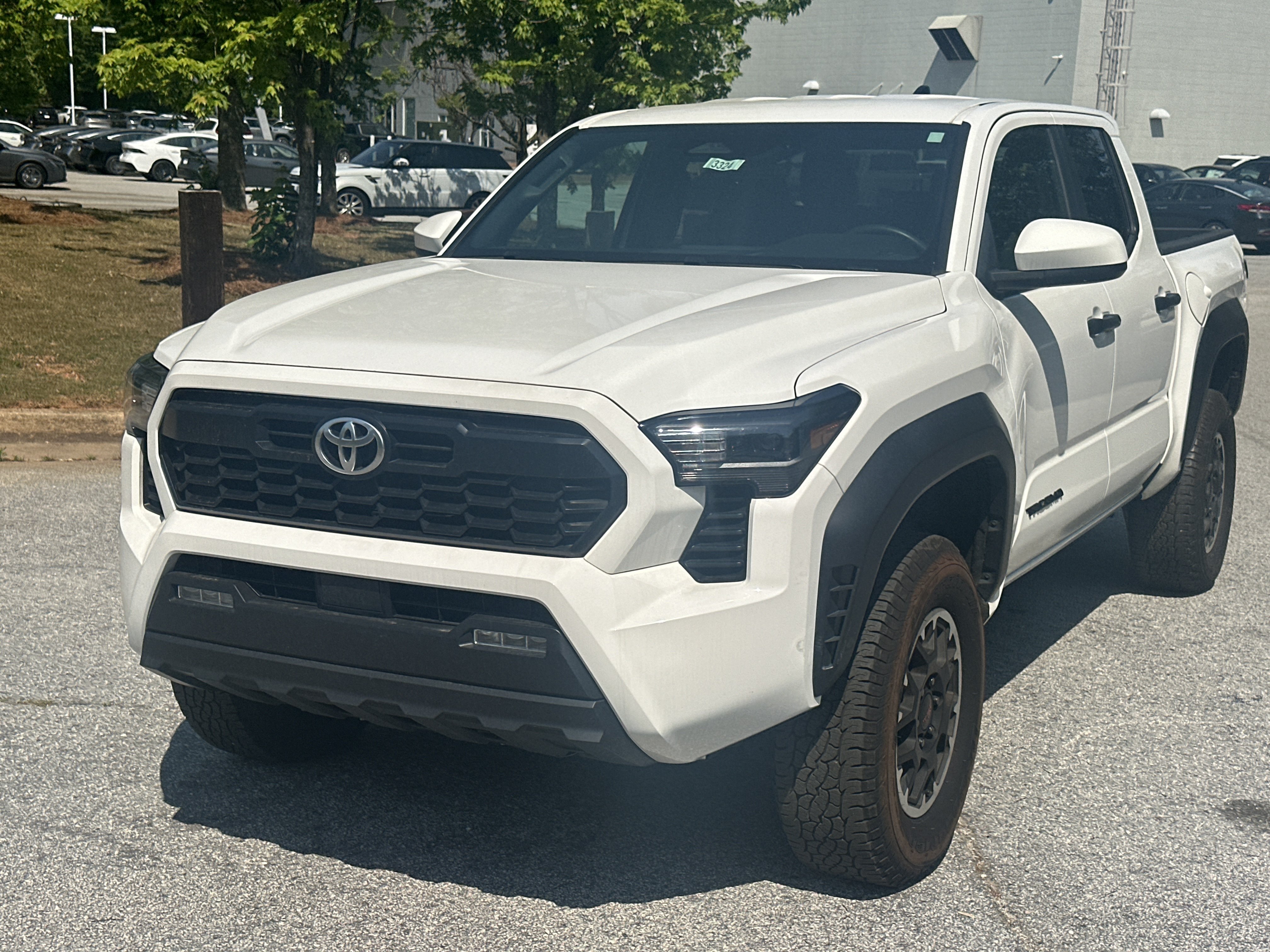 Used 2024 Toyota Tacoma TRD Off-Road AWD/4WD image 1
