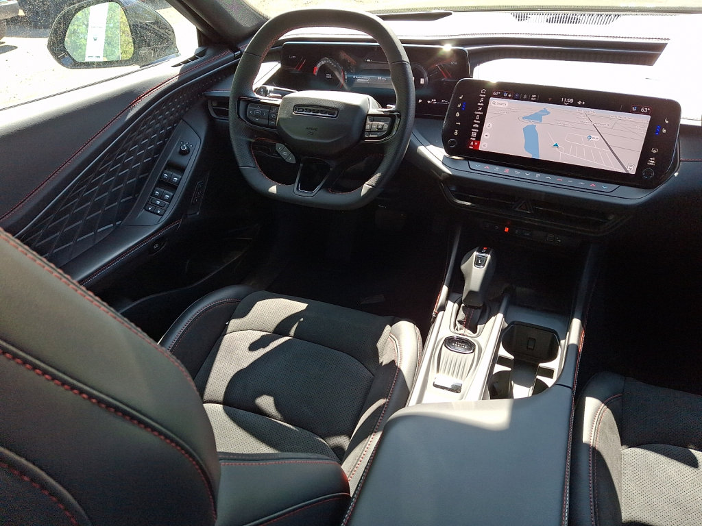 New 2026 Dodge Charger R/T AWD/4WD image 9
