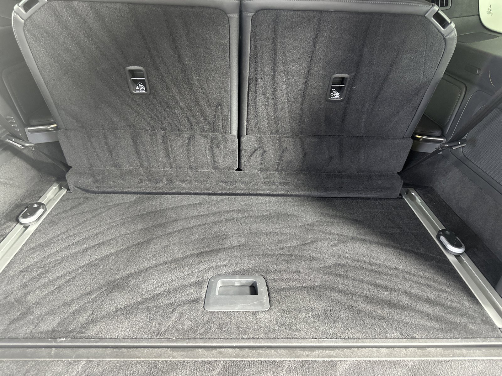 Used 2022 Rivian R1S Launch Edition image 34