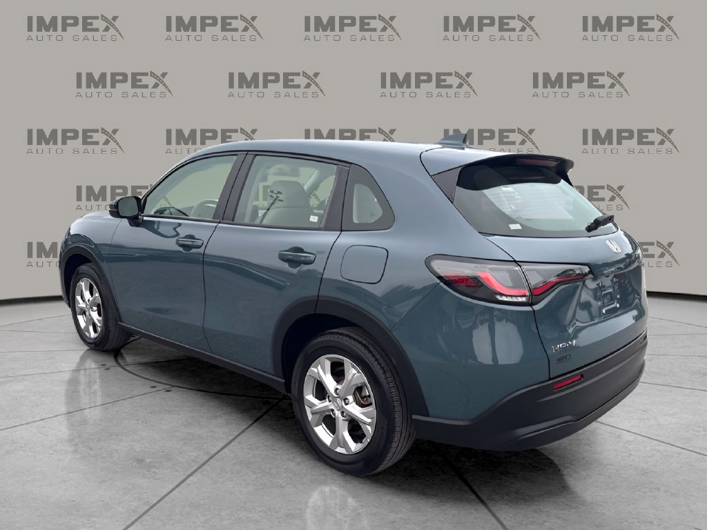 Used 2025 Honda HR-V LX image 3