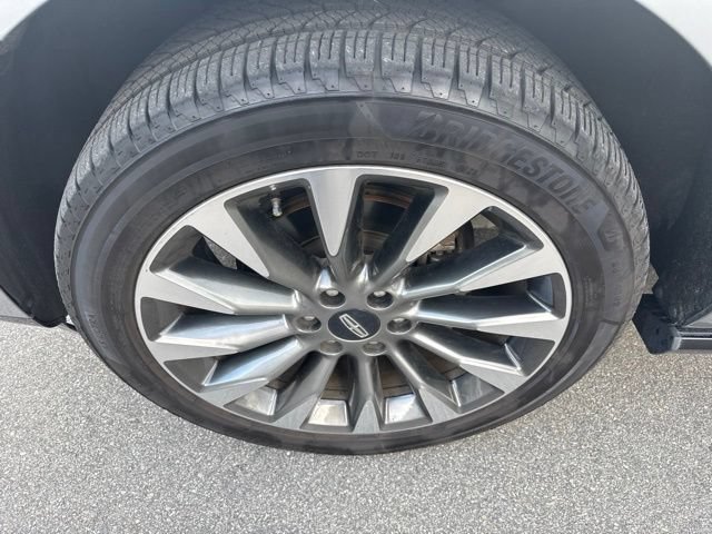 Used 2020 Lincoln Navigator L Reserve w/ Luxury Package AWD/4WD image 6