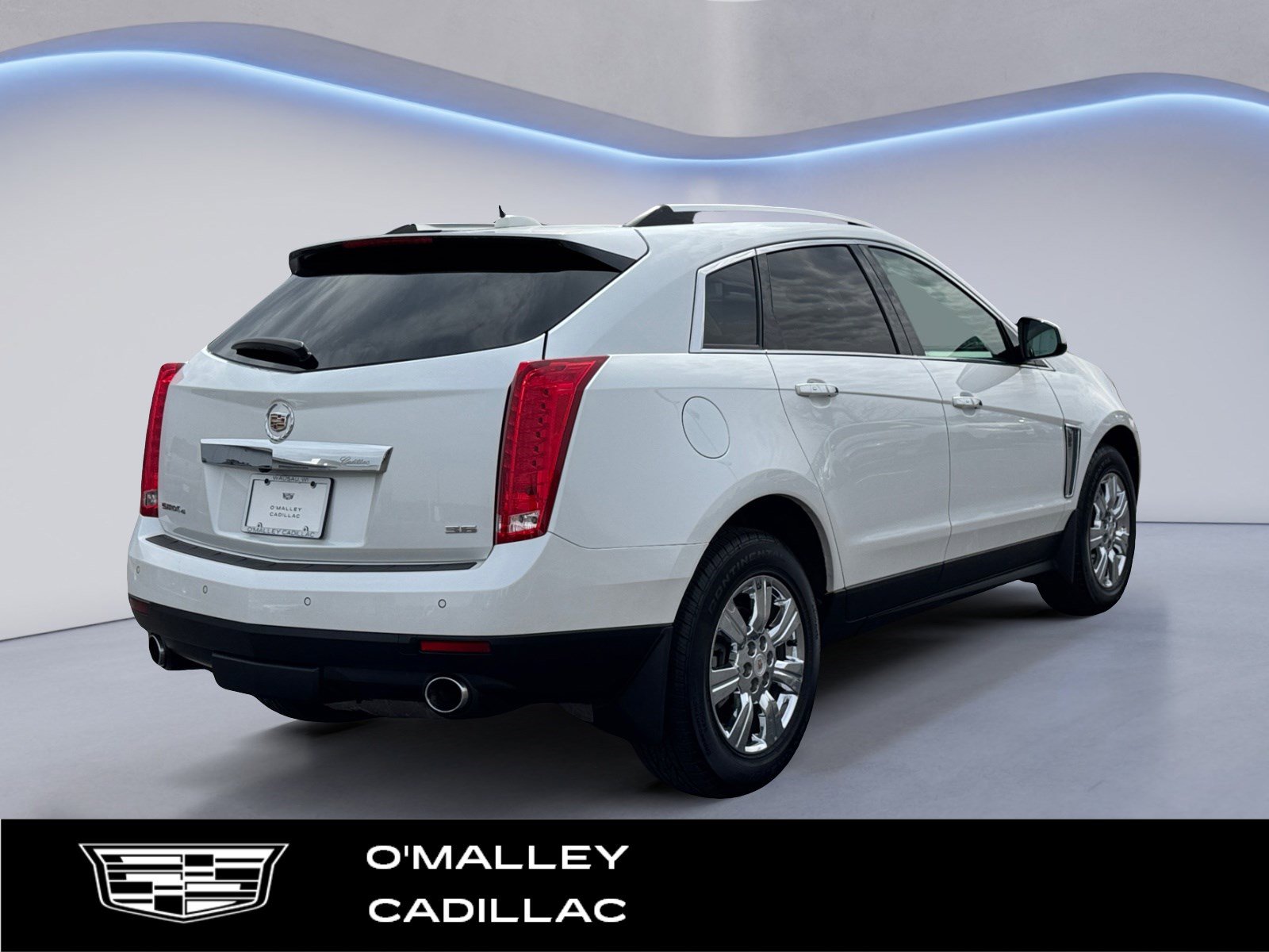 Used 2016 Cadillac SRX Luxury w/ Driver Awareness Package image 5