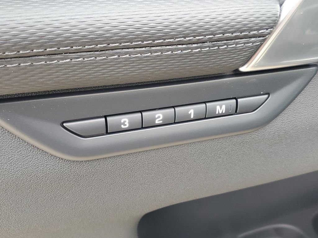 New 2026 Land Rover Discovery Sport Landmark AWD/4WD image 10