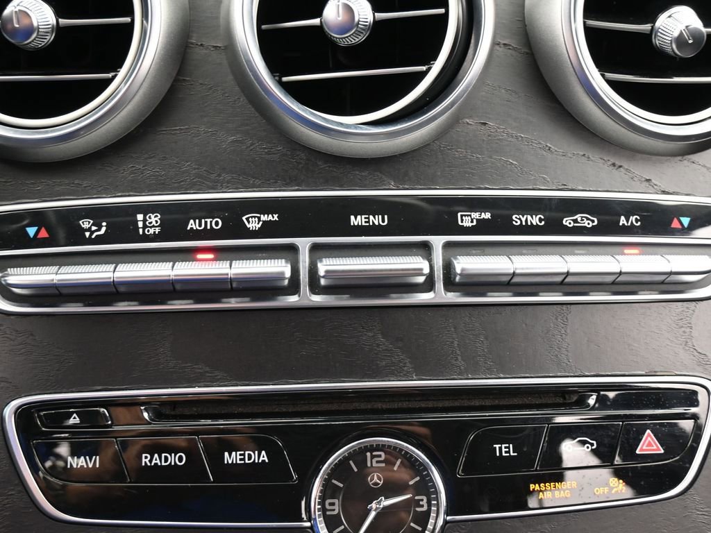 Used 2016 Mercedes-Benz C 300 Sedan image 22