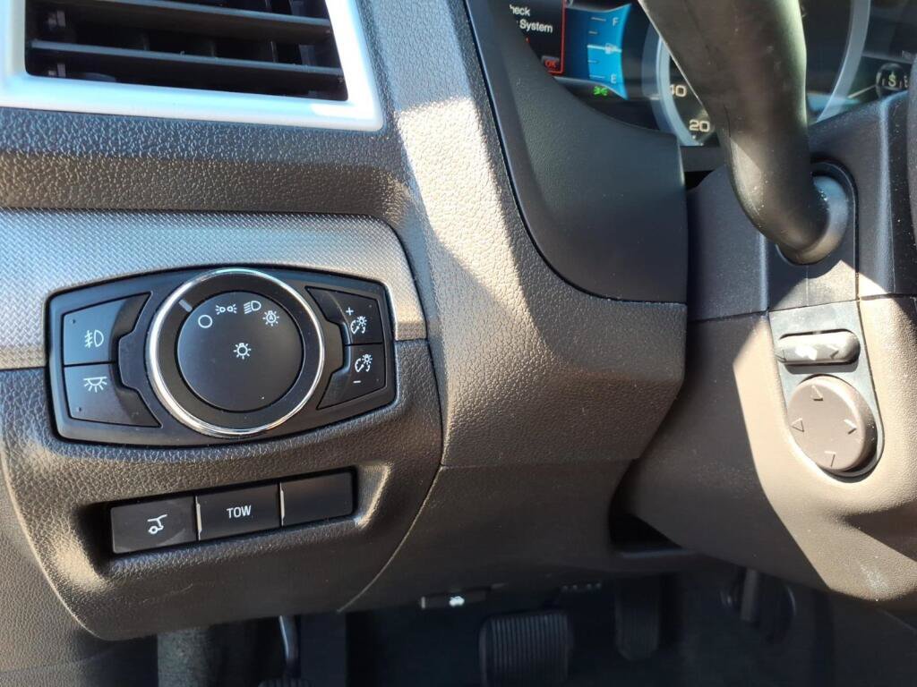 Used 2015 Ford Explorer Sport w/ Equipment Group 401A AWD/4WD image 9