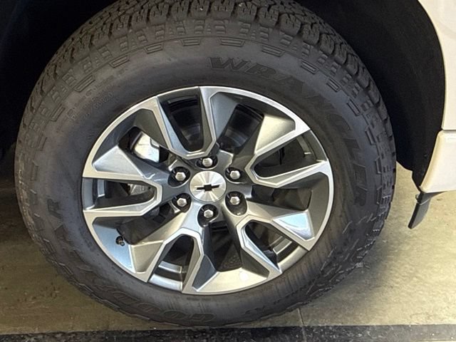 New 2026 Chevrolet Silverado 1500 RST w/ RST All Star Premium Package AWD/4WD image 12