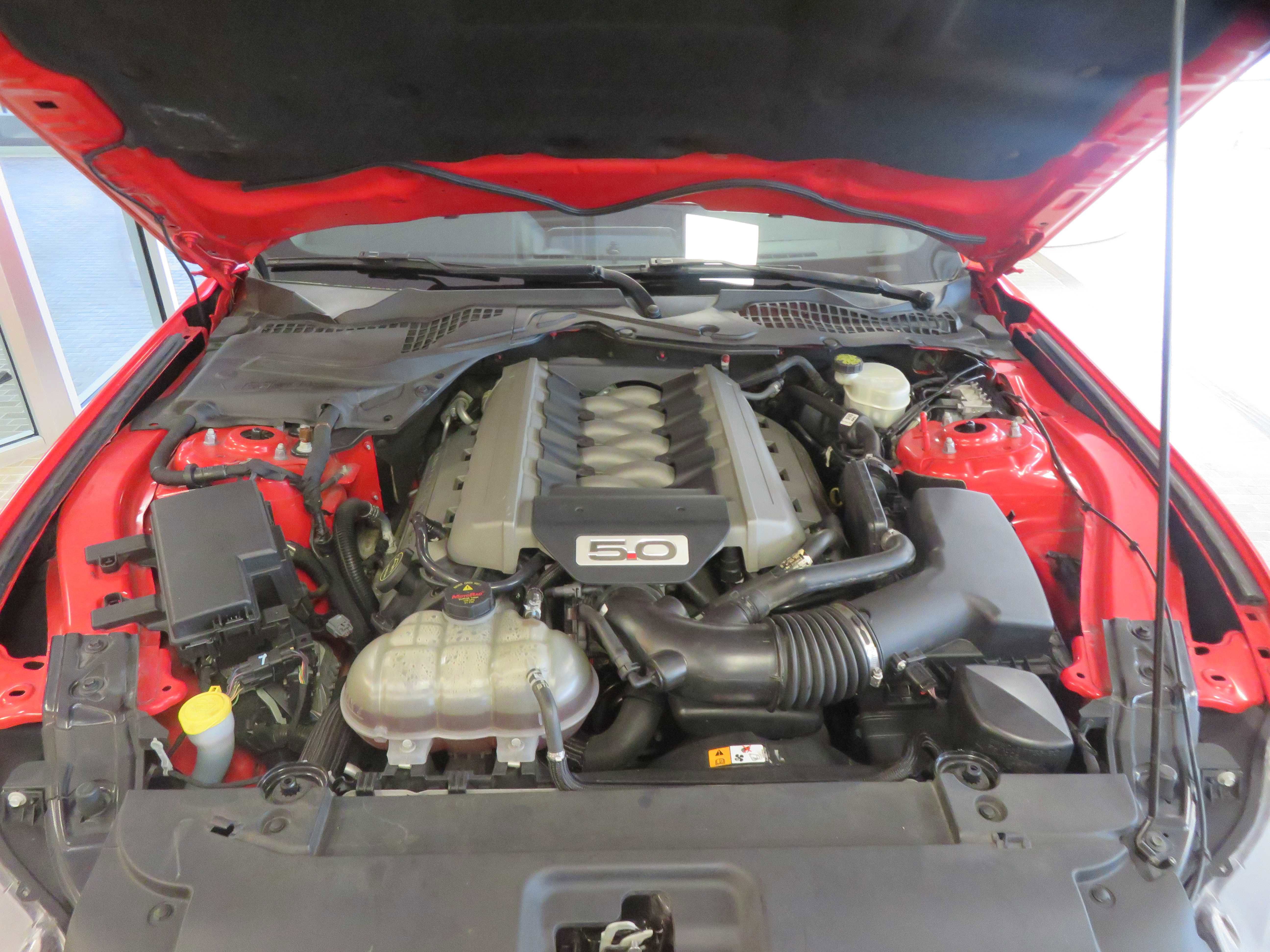 Used 2017 Ford Mustang GT image 39