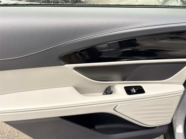 New 2026 Lincoln Nautilus Premier w/ Jet Appearance Package image 19