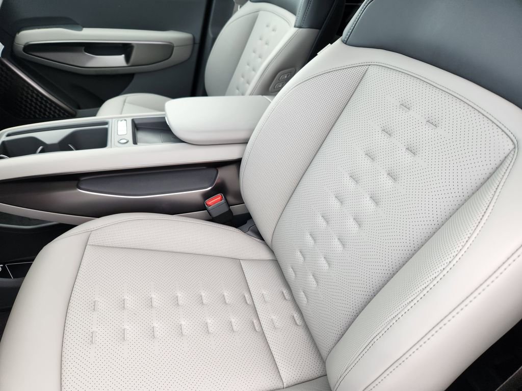 New 2026 Kia EV9 Wind image 8