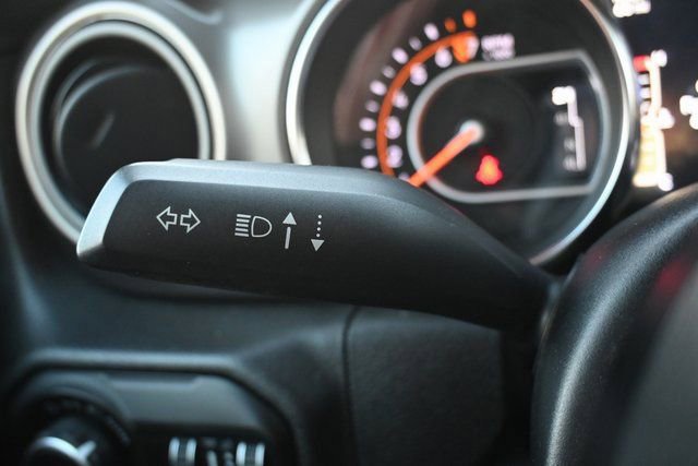 Used 2020 Jeep Wrangler Sport image 34