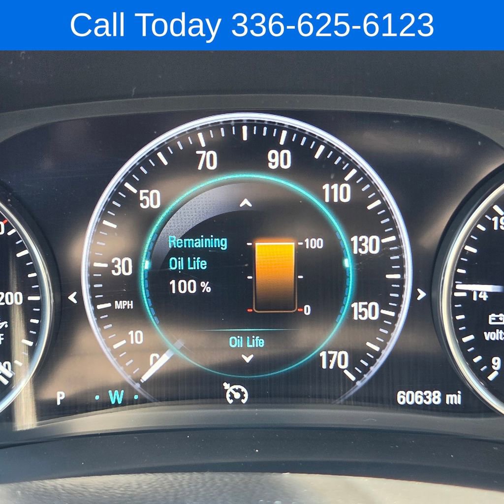 Used 2019 Buick Envision Premium w/ Driver Confidence Package AWD/4WD image 17