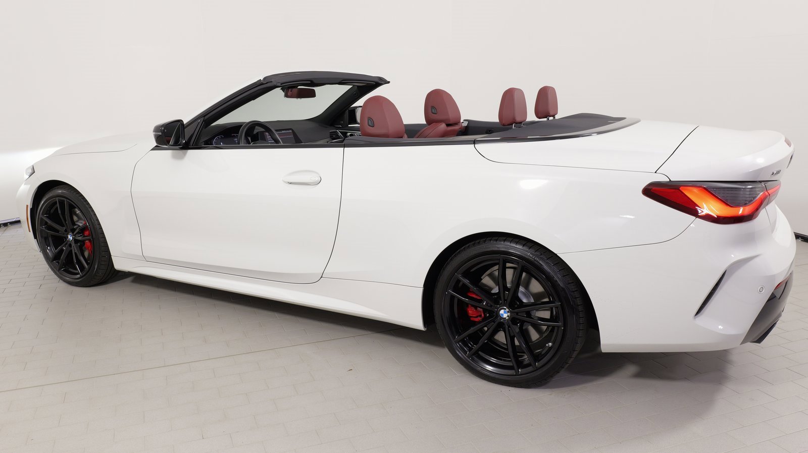 Used 2023 BMW 430i xDrive Convertible w/ M Sport Package image 18