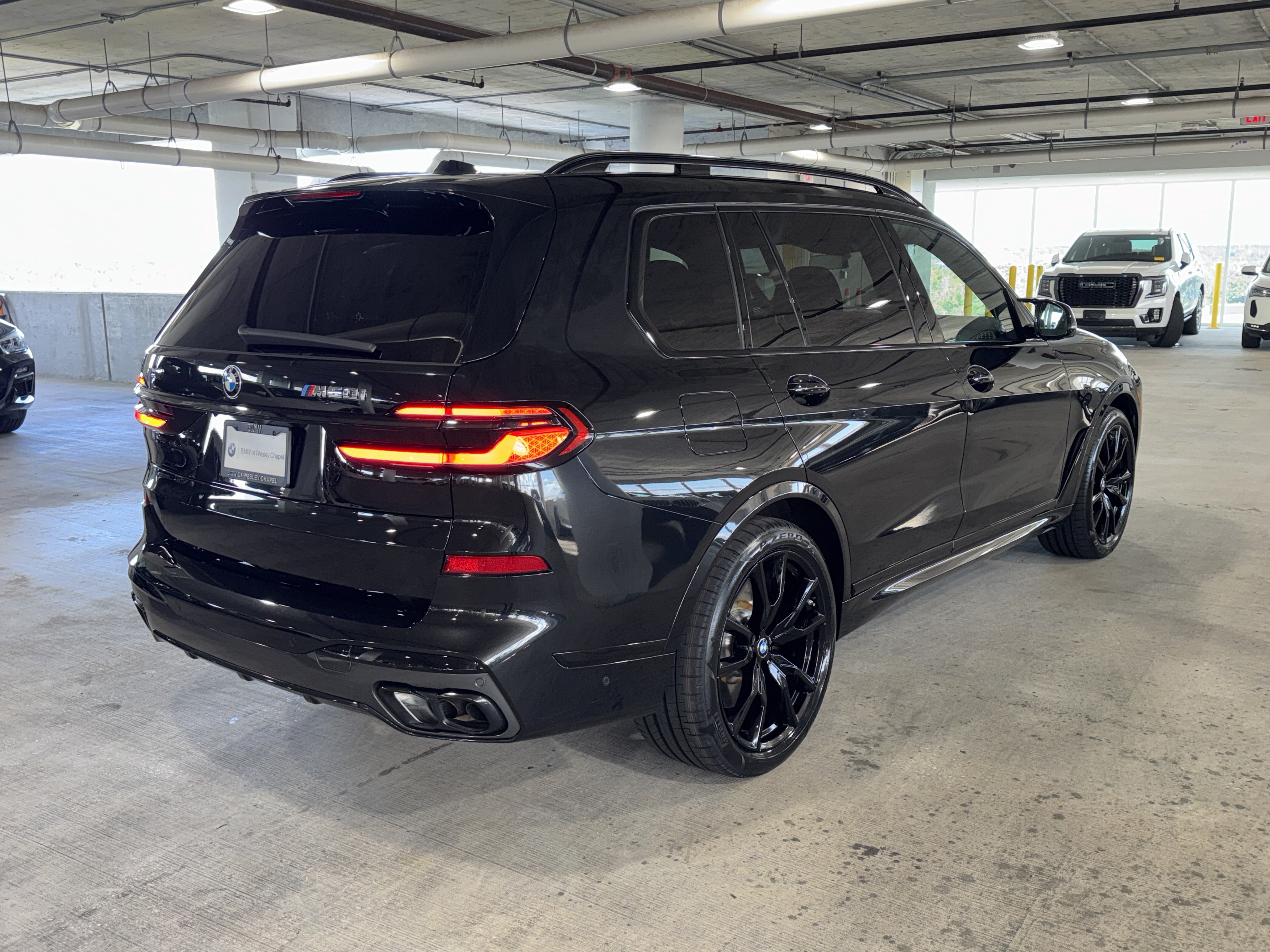 Used 2024 BMW X7 M60i w/ Executive Package AWD/4WD image 8