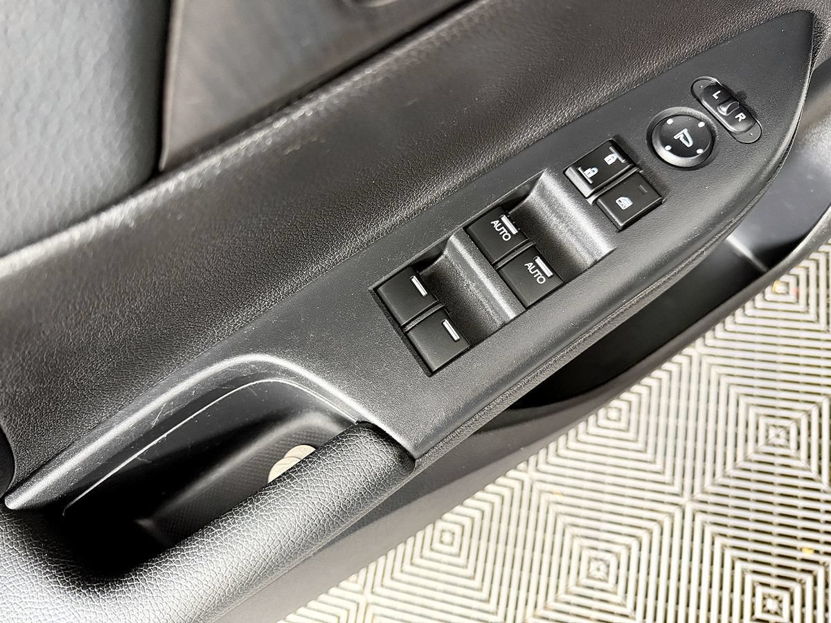 Used 2013 Honda Accord EX-L image 28