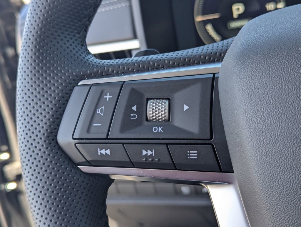 Used 2025 Mitsubishi Outlander 4WD Plug-In Hybrid image 21