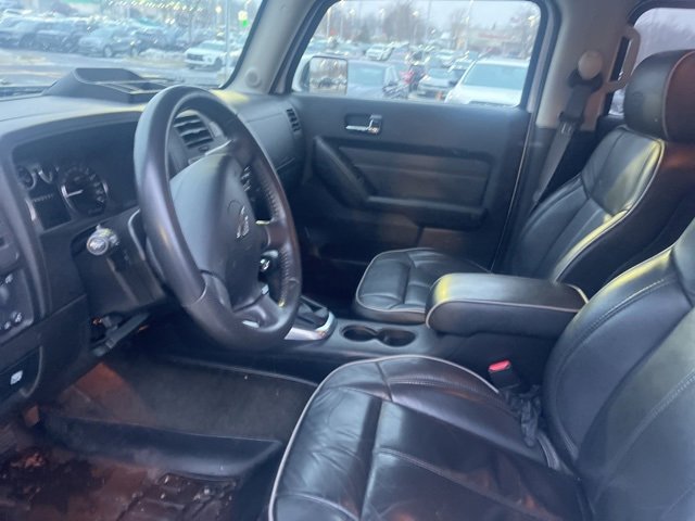 Used 2008 HUMMER H3 Alpha image 3