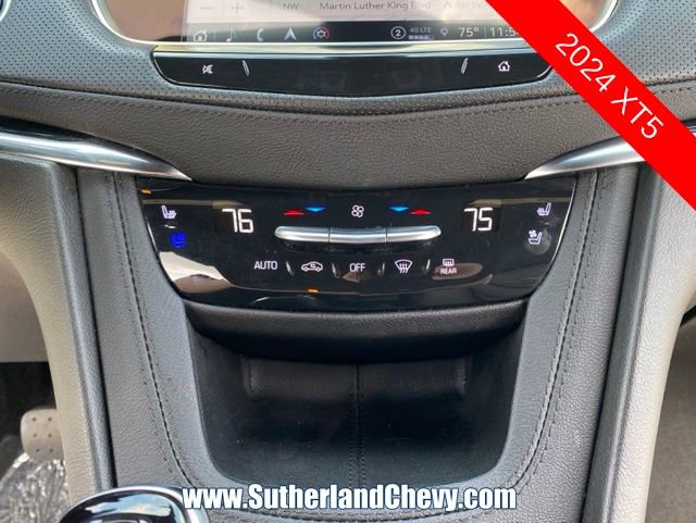 Used 2024 Cadillac XT5 Premium Luxury image 35