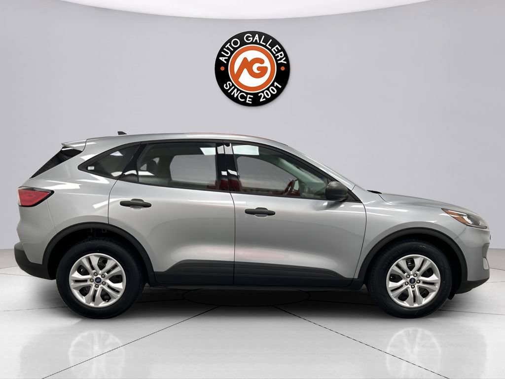 Used 2021 Ford Escape S image 9