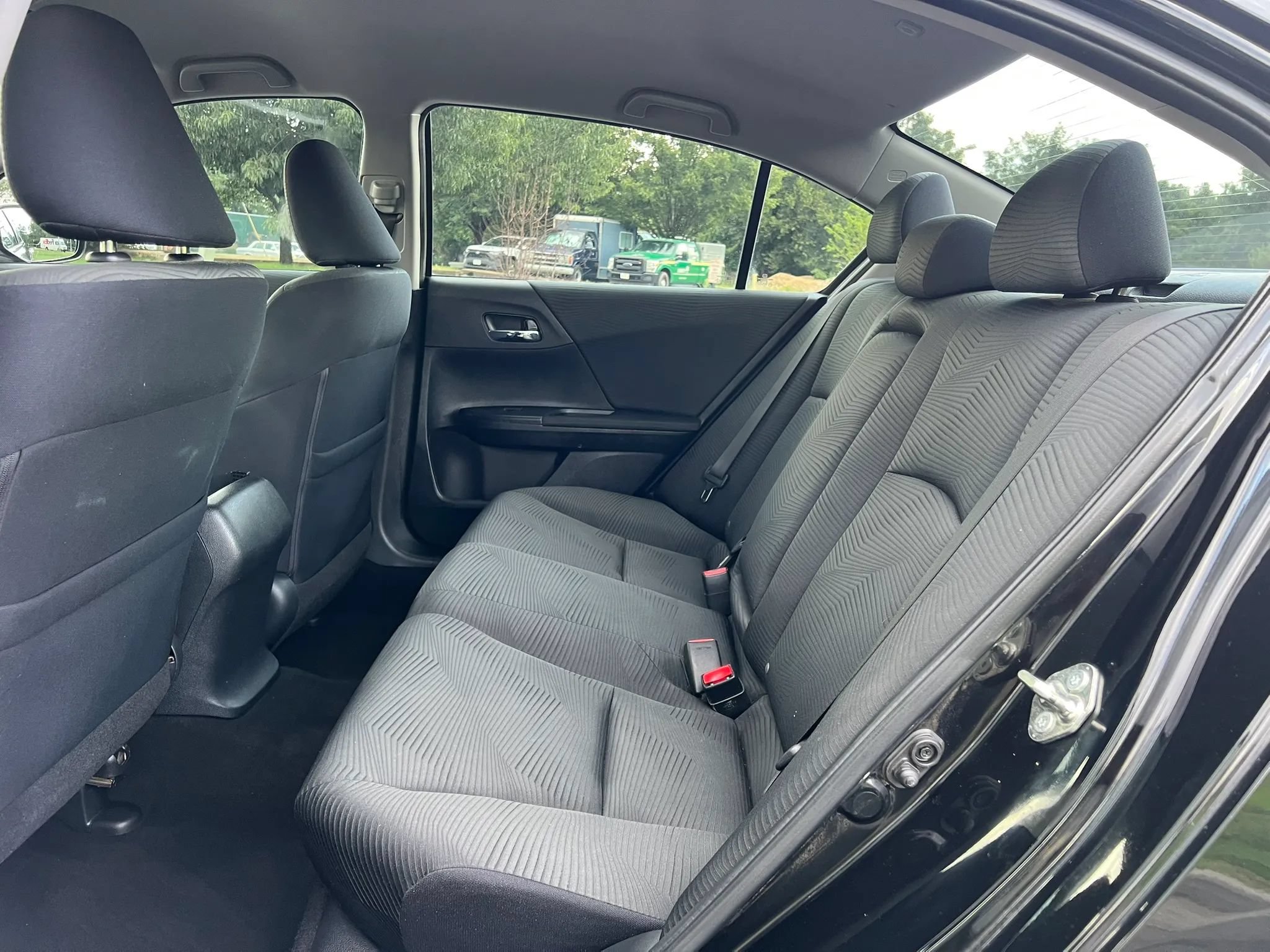 Used 2016 Honda Accord LX image 18