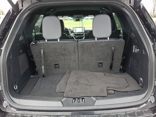 Used 2025 Ford Explorer ST-Line image 30