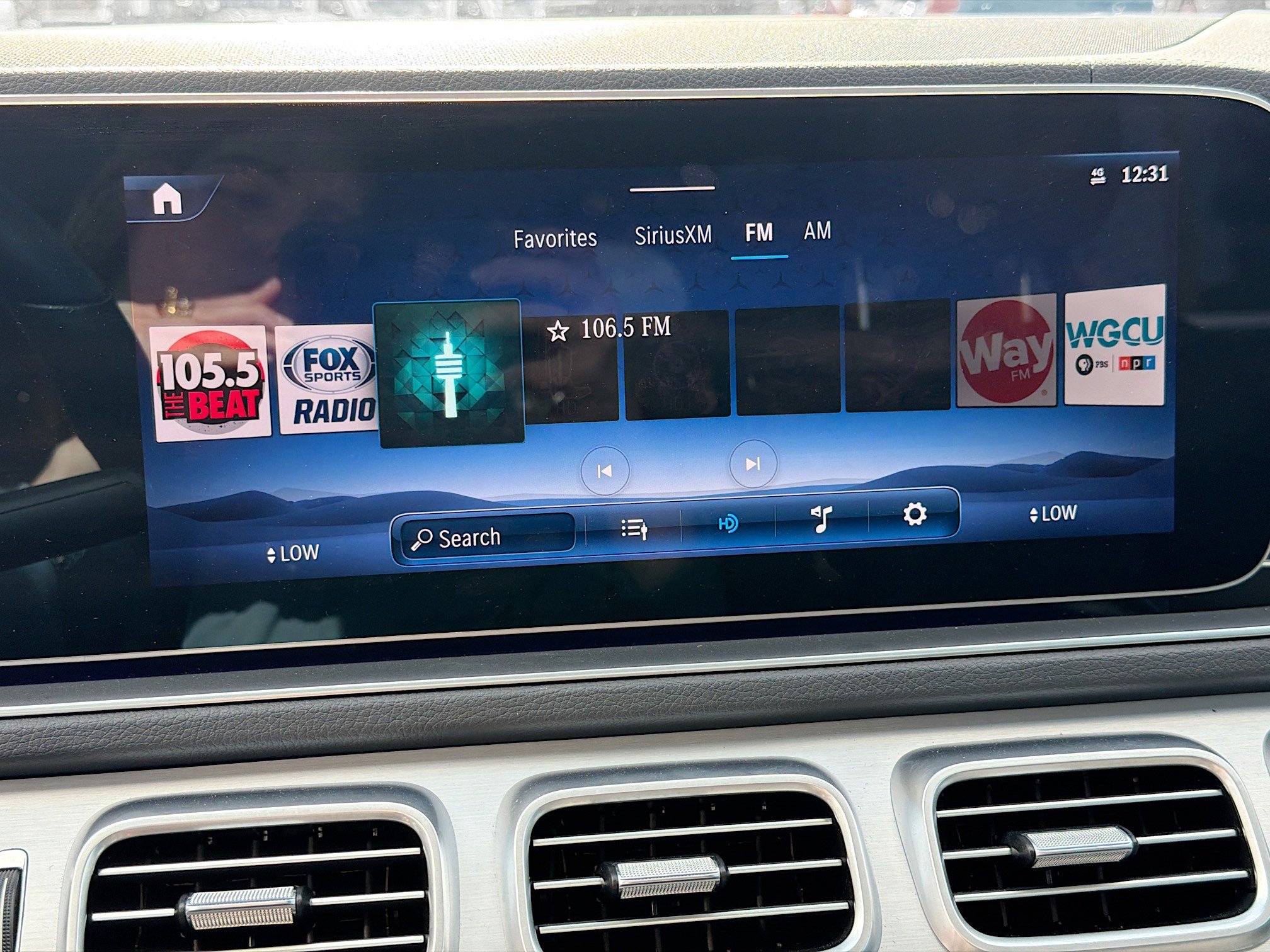 Used 2024 Mercedes-Benz GLS 450 4MATIC image 34