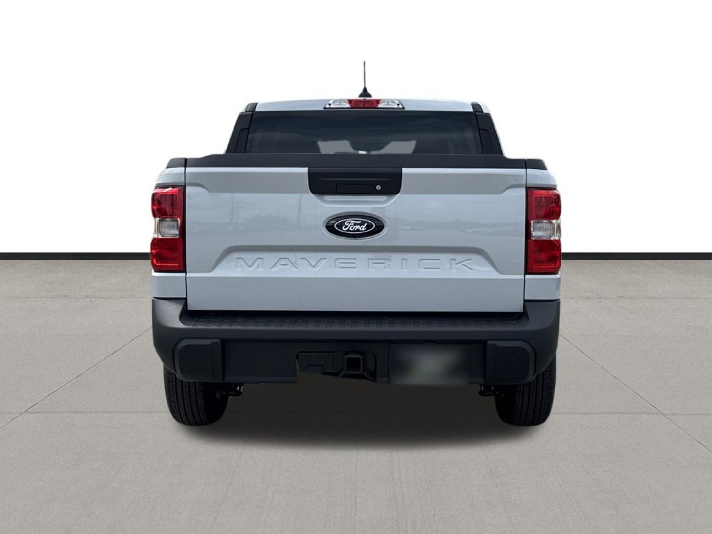 New 2026 Ford Maverick XLT w/ XLT Luxury Package FWD image 6