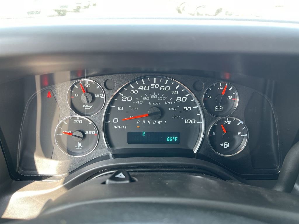 New 2025 Chevrolet Express 3500 Extended w/ Driver Convenience Package RWD image 10
