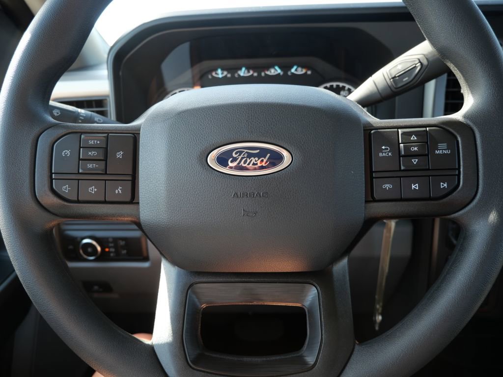 New 2026 Ford F350 XL w/ STX Appearance Package AWD/4WD image 23