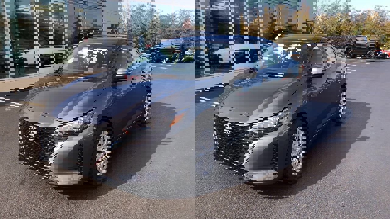 New 2025 Nissan Sentra S image 4