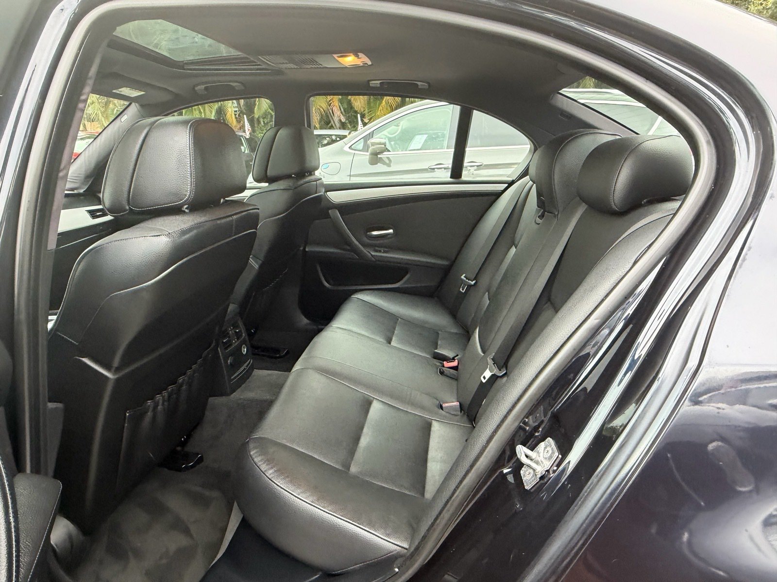 Used 2010 BMW 535i xDrive Sedan AWD/4WD image 10