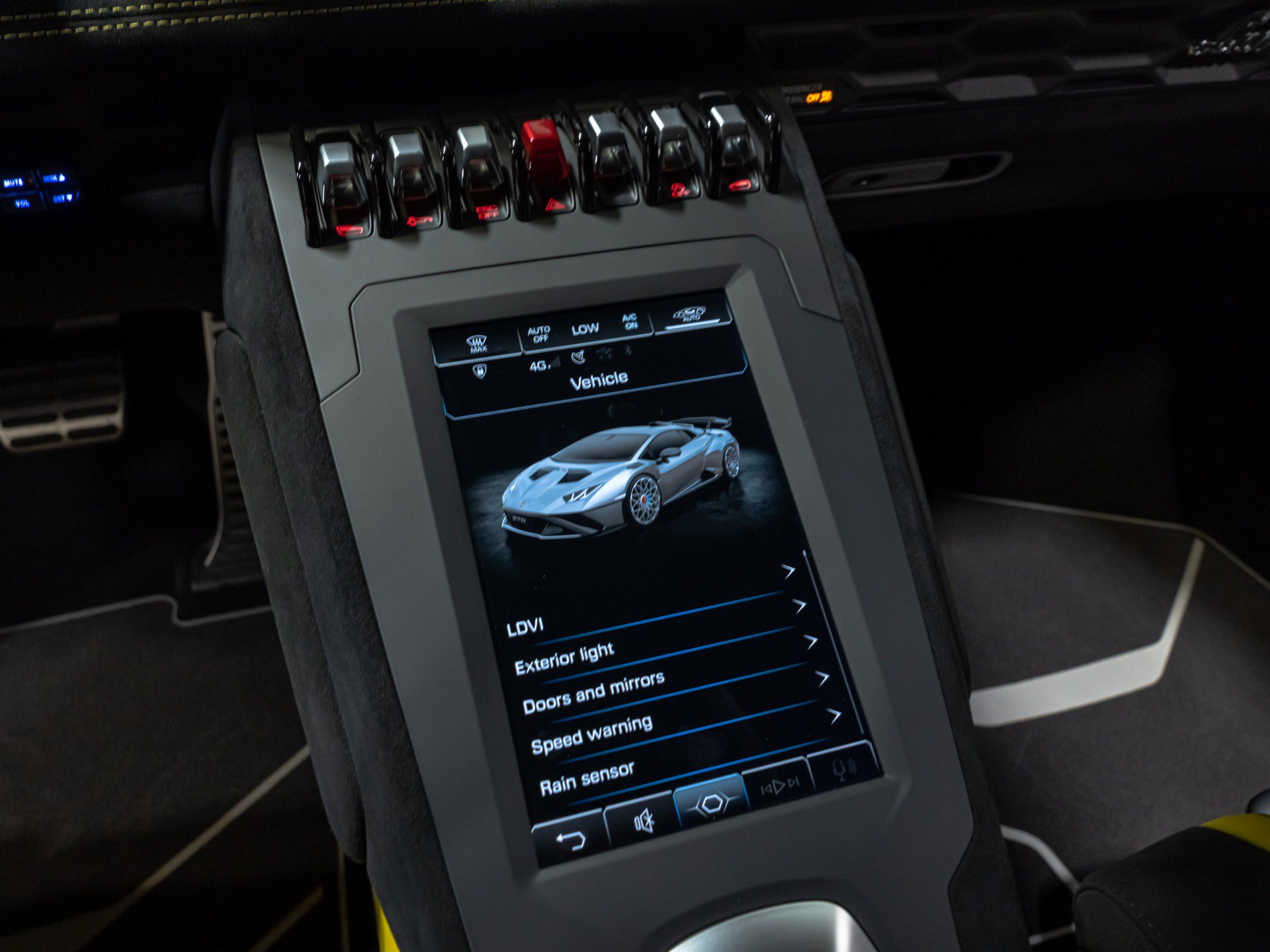 Used 2022 Lamborghini Huracan STO RWD image 56