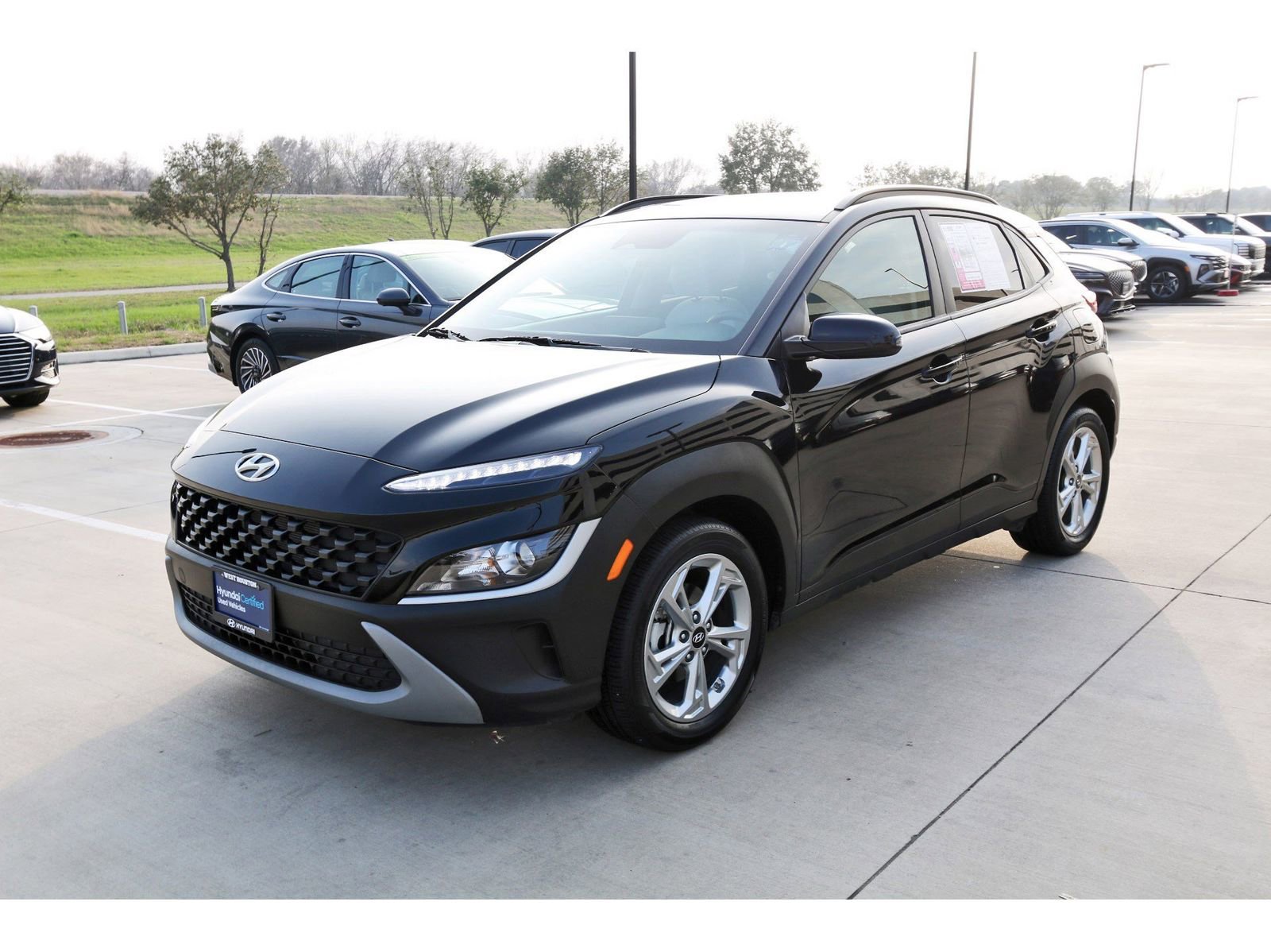 Certified 2023 Hyundai Kona SEL w/ Convenience Package image 4