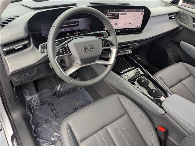 New 2026 Audi Q3 quattro 2.0T image 3