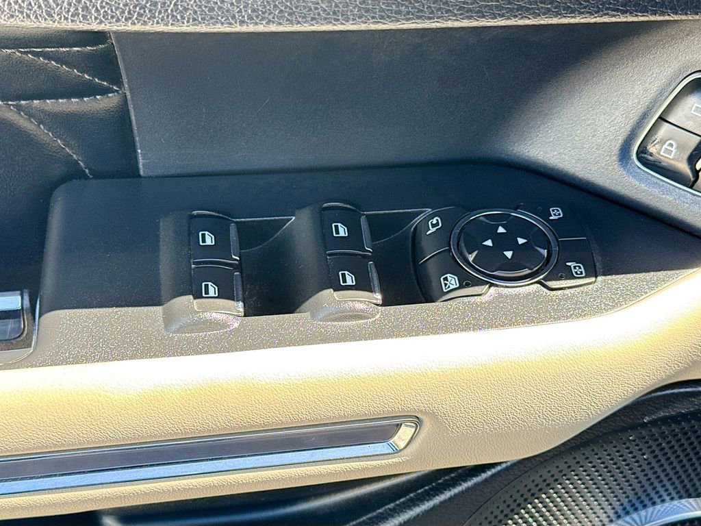 Used 2019 Ford Expedition Platinum image 19