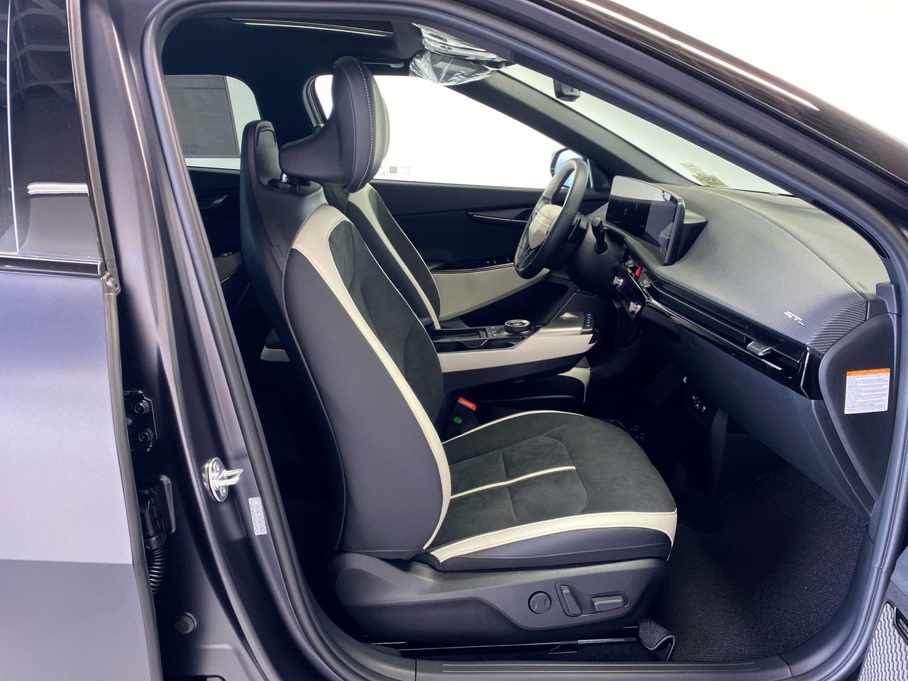 New 2026 Kia EV6 GT-Line AWD/4WD image 30